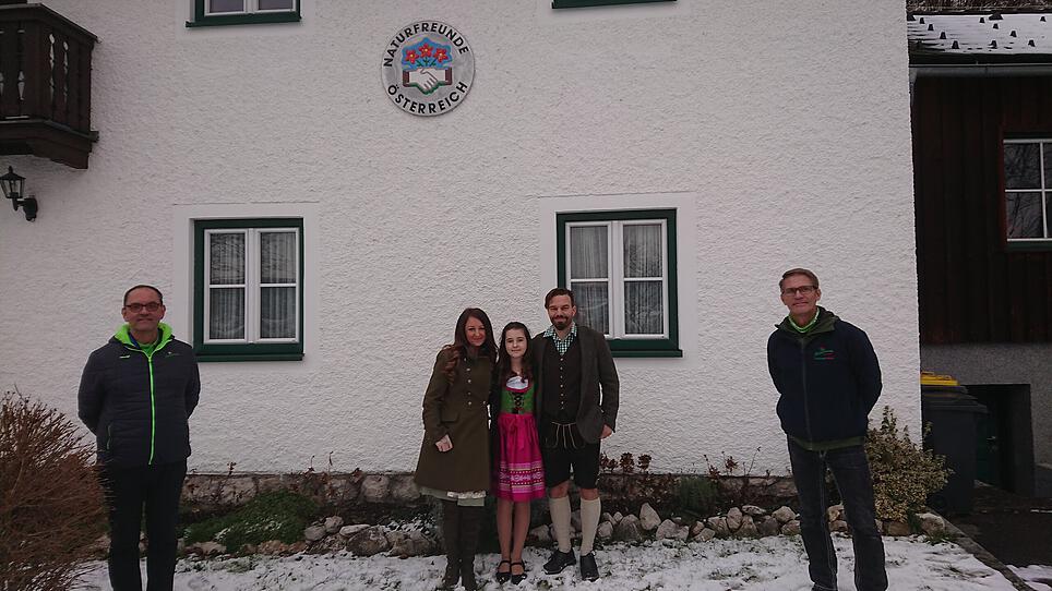 2454932_teaser-maxi_1w13eG_P1kcwS